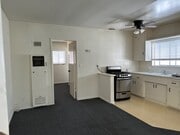 Photo - 919 Portola Ave Unit B