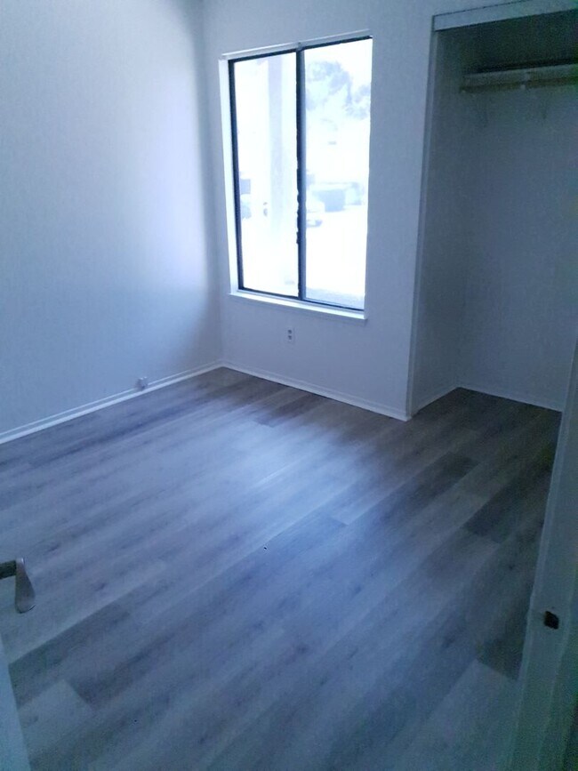 Photo - 10380 Crossing Green Cir