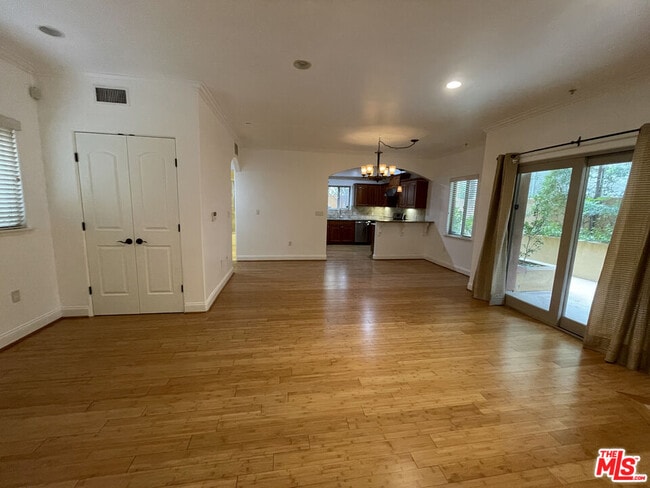Photo - 1511 Camden Ave Unit 104
