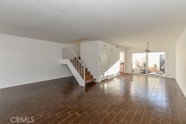 Photo - 2057 Dacian Dr S