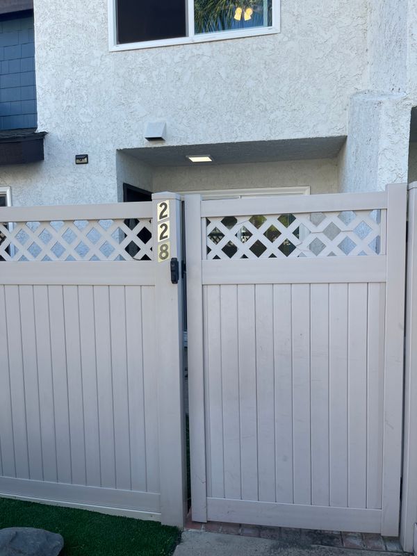 Photo - 228 S Esplanade St