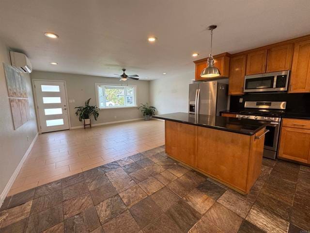 Photo - 325 Elm Ave
