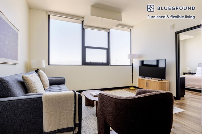 Photo - 2500 Wilshire Blvd Apartment Unit FL13-ID1352