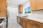 Photo - 553 N Pine St