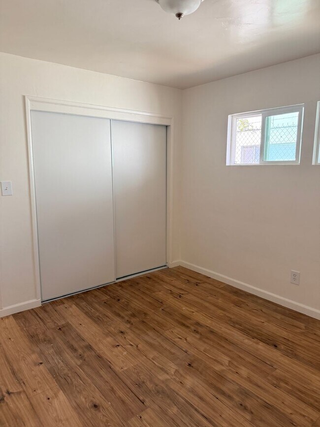 Photo - McIntosh St Unit 549 McIntosh  D