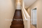 Photo - 2337 Chapel Dr Unit #9