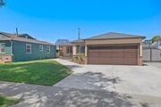 Photo - 2957 Daneland St