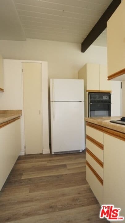 Photo - 11133 Rose Ave Unit 4