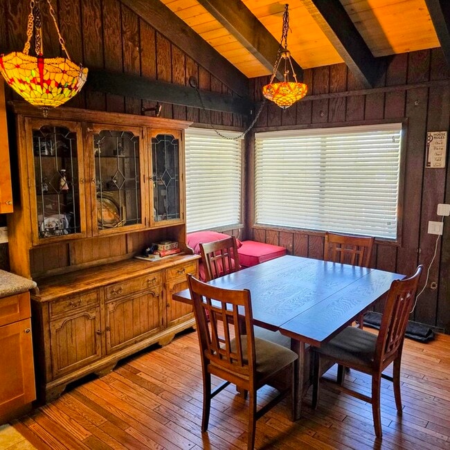 Photo - Charming 3-Bedroom + Loft Home in Shay Mea...