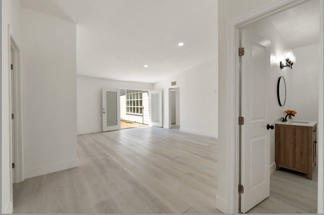 Photo - Spacious 5-Bedroom Home in Alhambra Unified School District