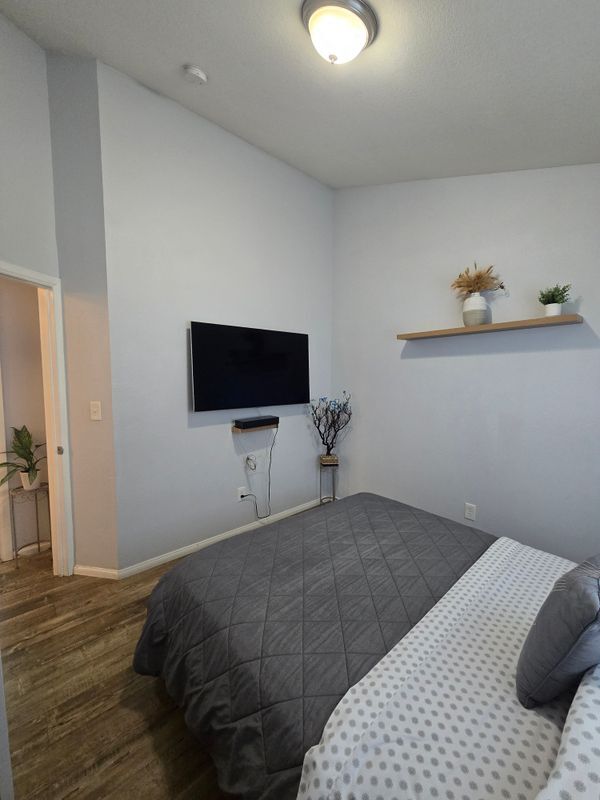 Photo - 10508 S Freeman Ave Unit B