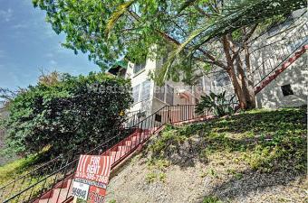 Front of Building - 925 1/2 Tularosa Dr Rental