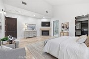 Photo - 22953 Oxnard St