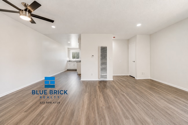 Photo - 5121 Klump Ave Unit 303