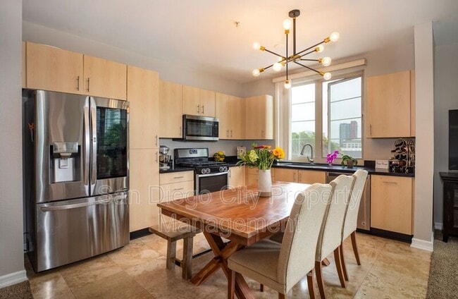 Photo - 1400 Broadway Unit 1305