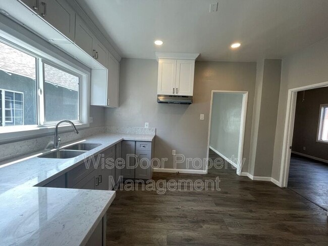 Photo - 155 W 43rd St Unit 155 43rd