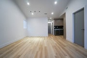 Photo - 3244 Chapman St