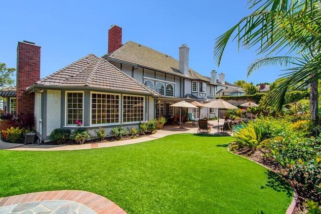 Photo - 29360 Castlehill Dr