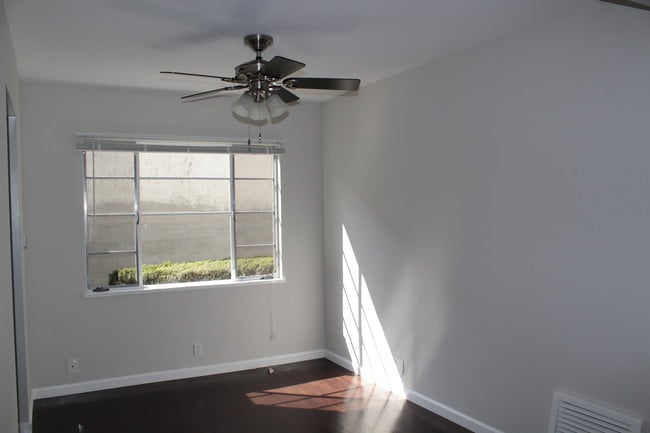 Dining Room - 6236 La Mirada Ave Unit 3