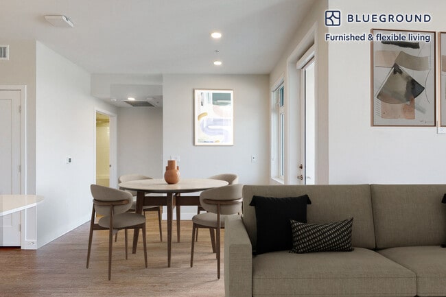 Photo - 825 S Myrtle Ave Unit FL5-ID10247A