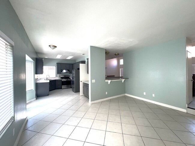 Photo - Spacious 4-Bedroom Home with Large Backyard in Moreno Valley