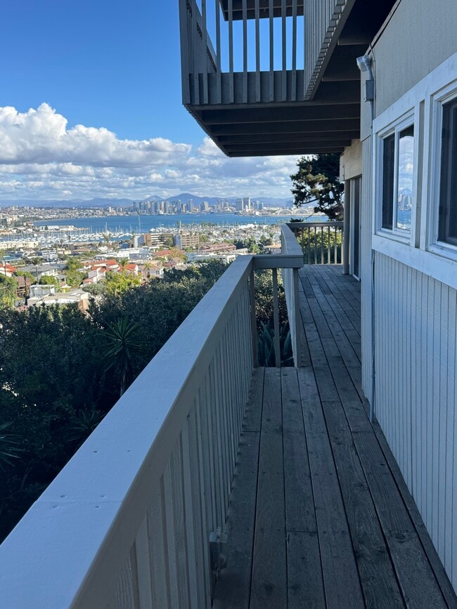 Photo - 3302 Martinez St