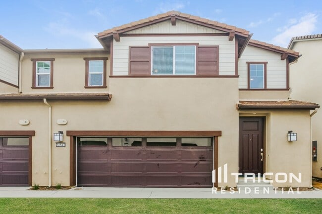 Photo - 31543 Willowood Way House