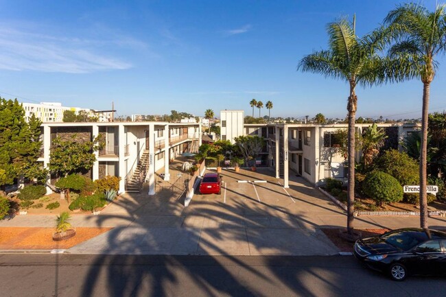 *OPEN HOUSE: 5/17 12-2PM* Spacious 1 BR in... - *OPEN HOUSE: 5/17 12-2PM* Spacious 1 BR in... Unit 4225-02