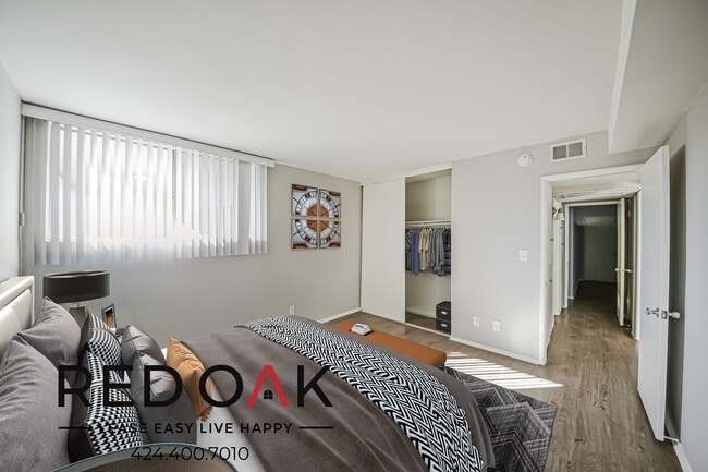 Photo - 4329 Colfax Ave Unit 207