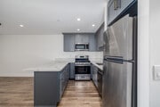 1BR, 1BA - 650SF - Kitchen - 14628 Delano