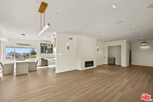 Photo - 1326 Londonderry View Dr Unit 4