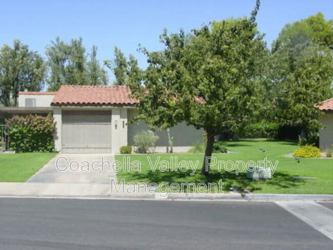 Photo - 1800 Pso Raqueta