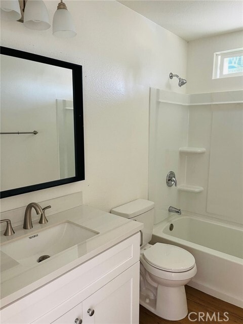 Photo - 10652 Burton St