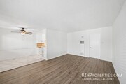 Photo - 7209 Willoughby Ave Unit 2