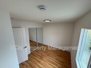 Photo - 856–858 W 47th St Unit #856A