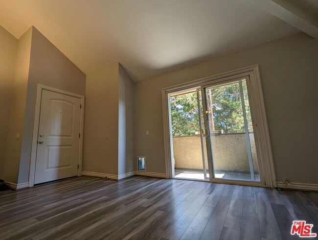 Photo - 2925 E Spaulding St Unit 307