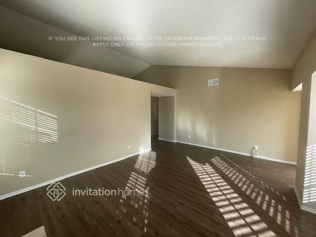 Photo - 25530 Black Walnut St