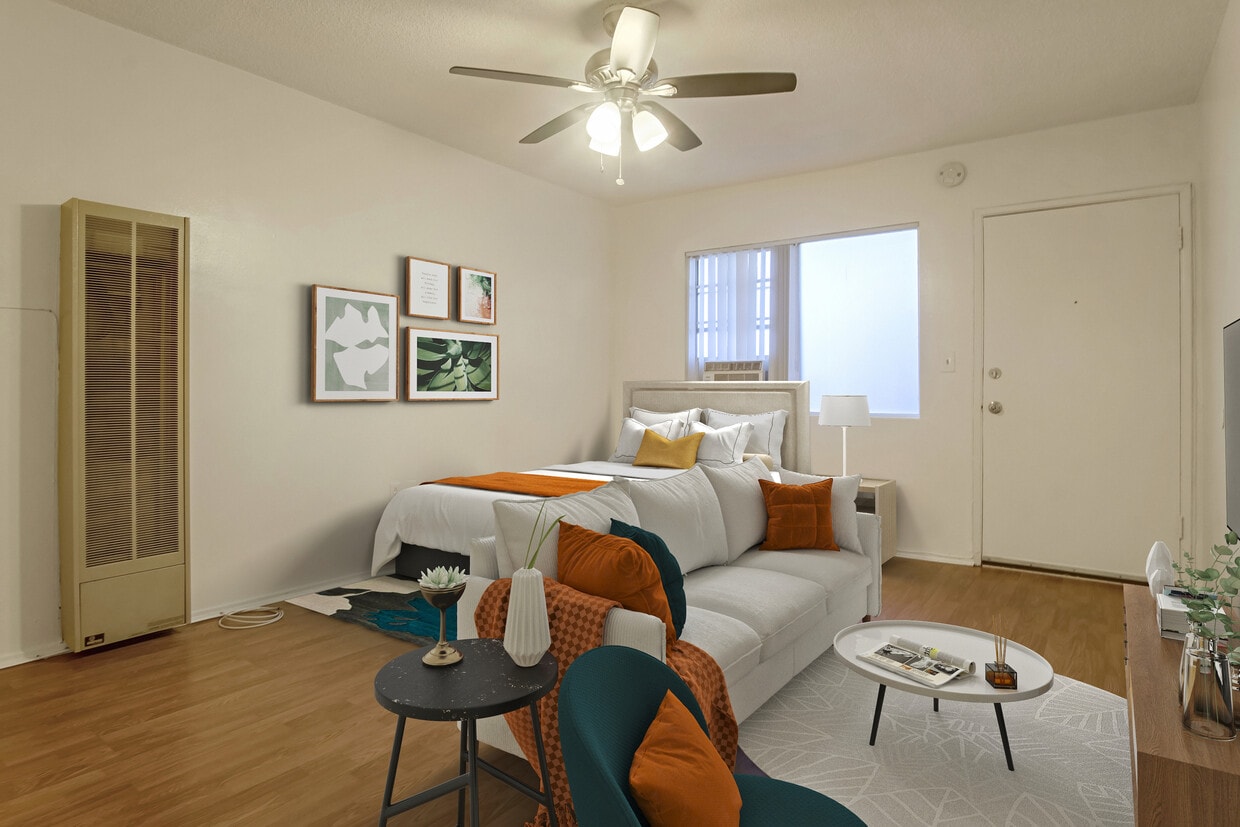 Floor Plan - Studio w/ Parking