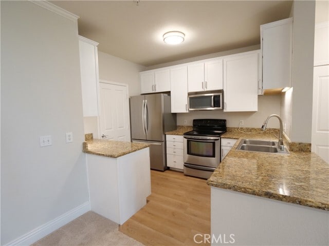 Building Photo - 22681 Oak Grove Unit 122