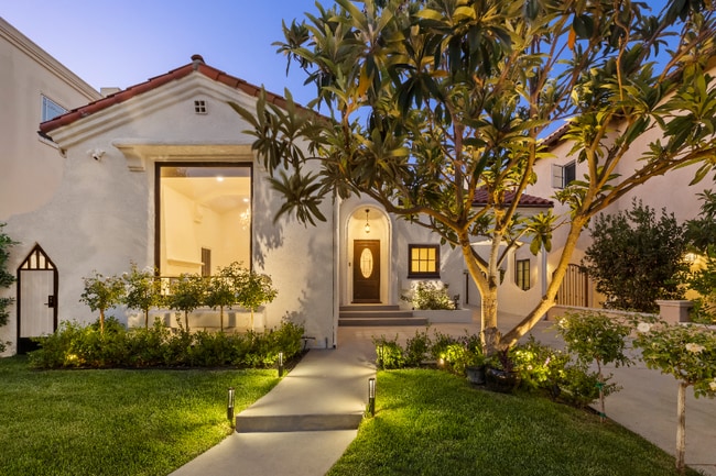 Building Photo - 8607 Clifton Way Rental