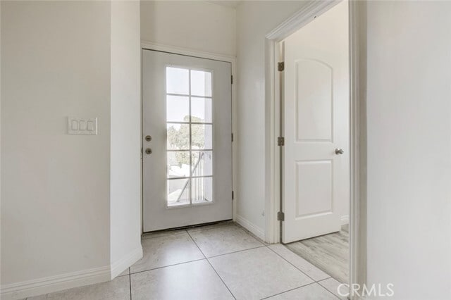 Photo - 14328 Gilmore St Unit 5