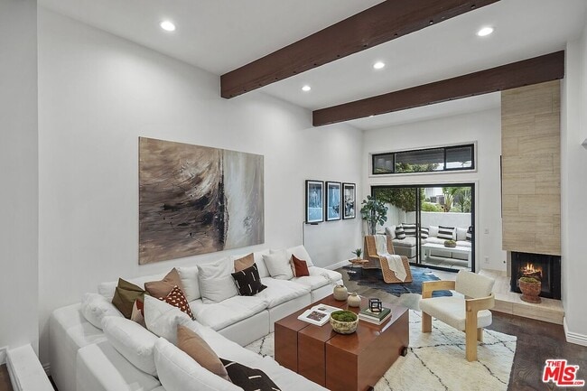 Photo - 1574 Michael Ln