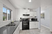 Photo - 2653 Newton Ave