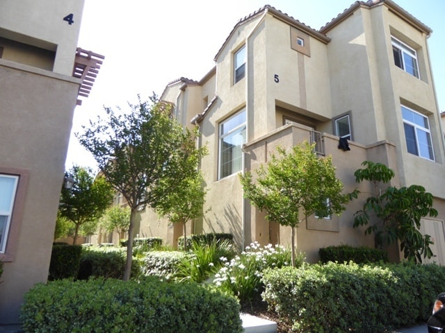 Beautiful 2 Bed 2.5 Bath Condo in San Marcos - Beautiful 2 Bed 2.5 Bath Condo in San Marcos
