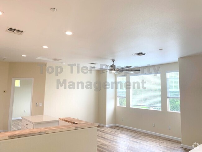 Building Photo - 5573 Coyote Ct Unit KKCOY5573-B Rental