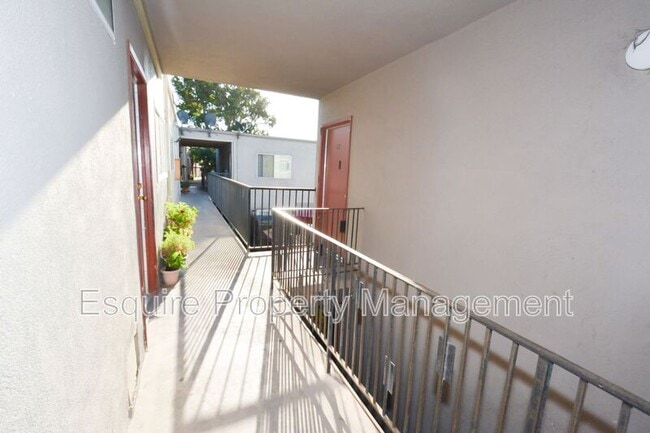Photo - 710 W Channel Islands Blvd Unit #C7