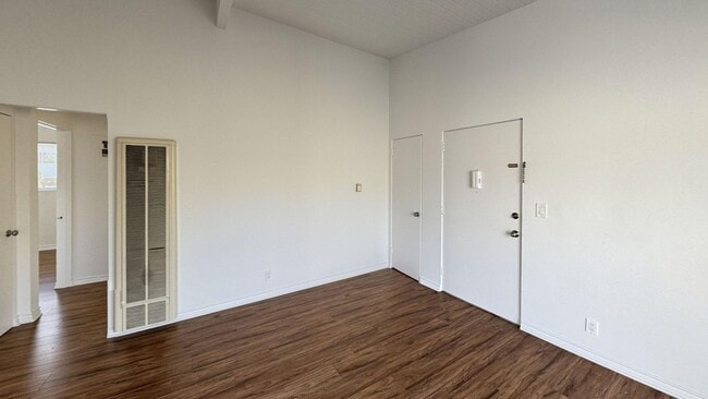 Photo - 1433 25th St Unit 6