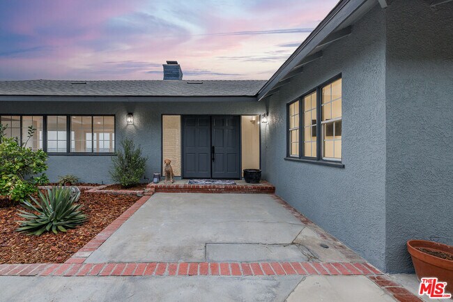 Photo - 3710 Glenridge Dr