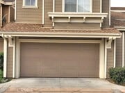 Photo - 444 Middlebury Ct