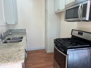 Photo - 1523 Scott Rd Unit D